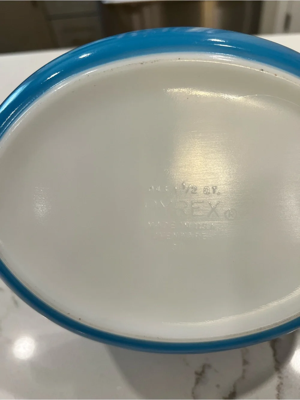 Vintage Pyrex Snowflake Garland Blue 1.5 QT Oval Casserole Dish #043 – No Lid